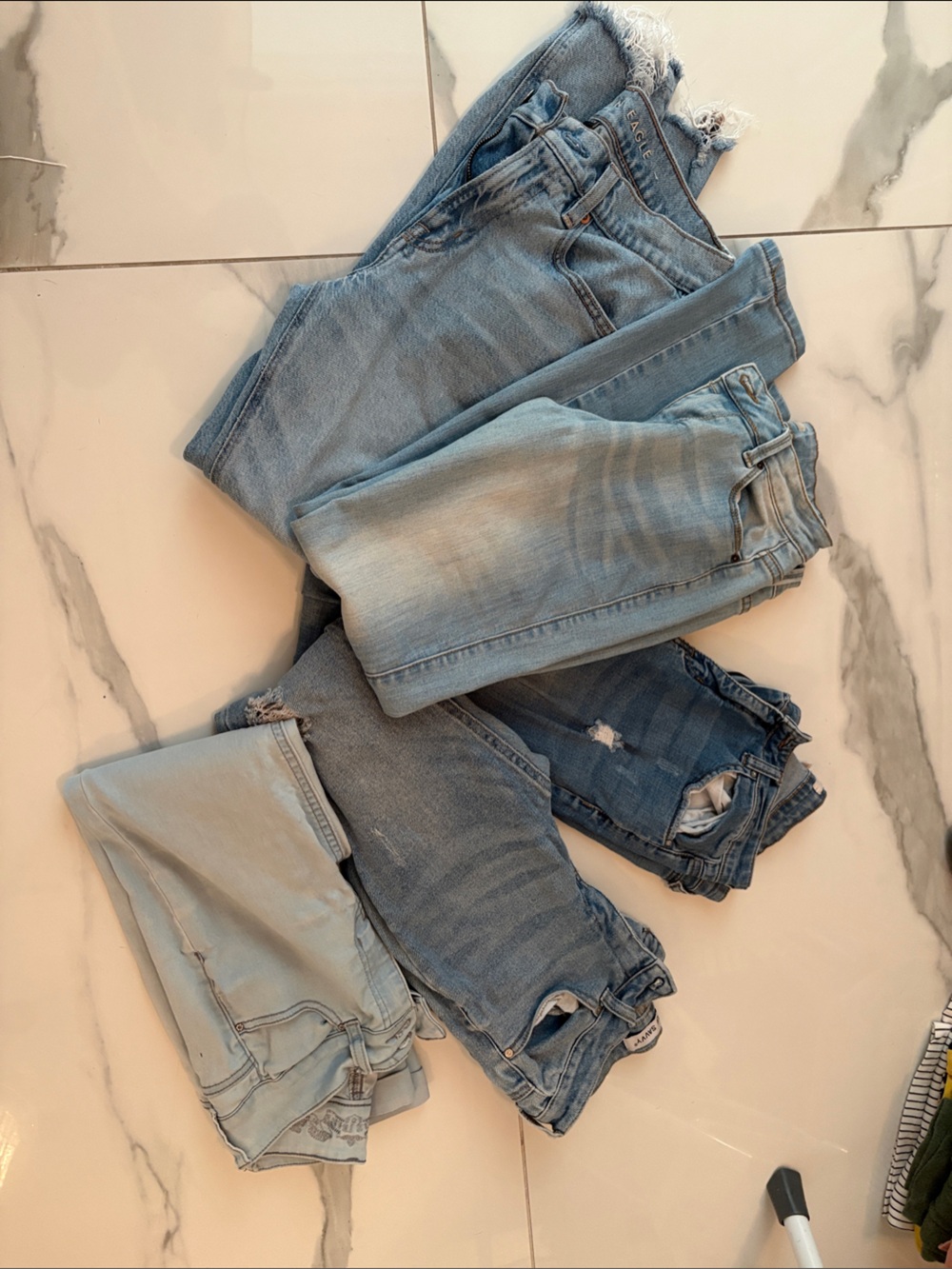 Women’s Blue Denim Jeans - Light to Classic Mid Wash LOT OF 5